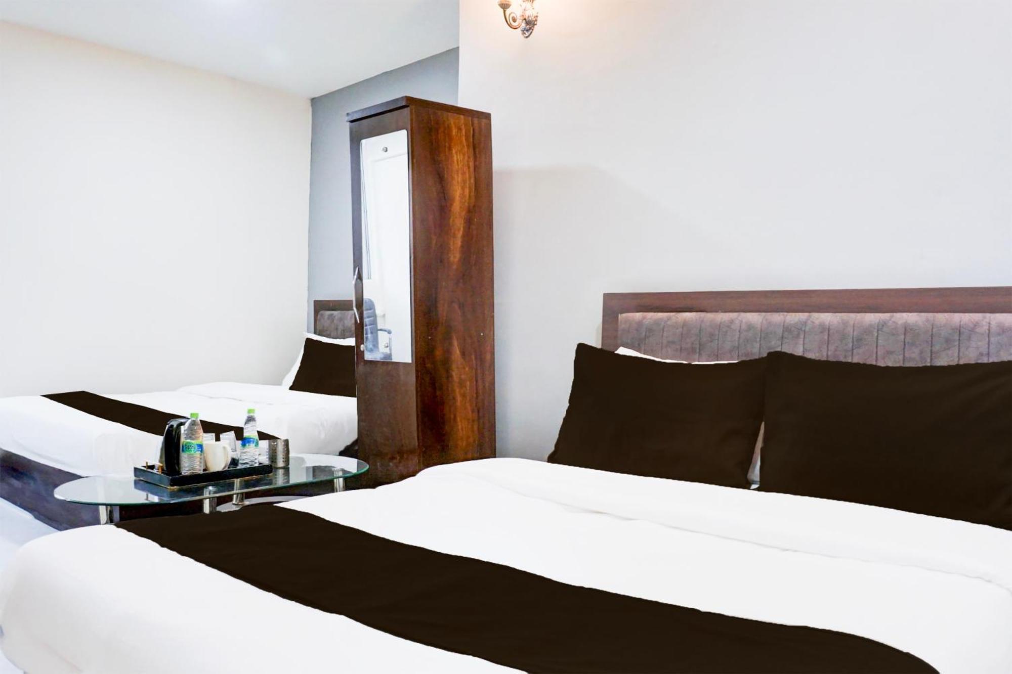 Hotel O The Highstreet Hometel Pune Exterior photo