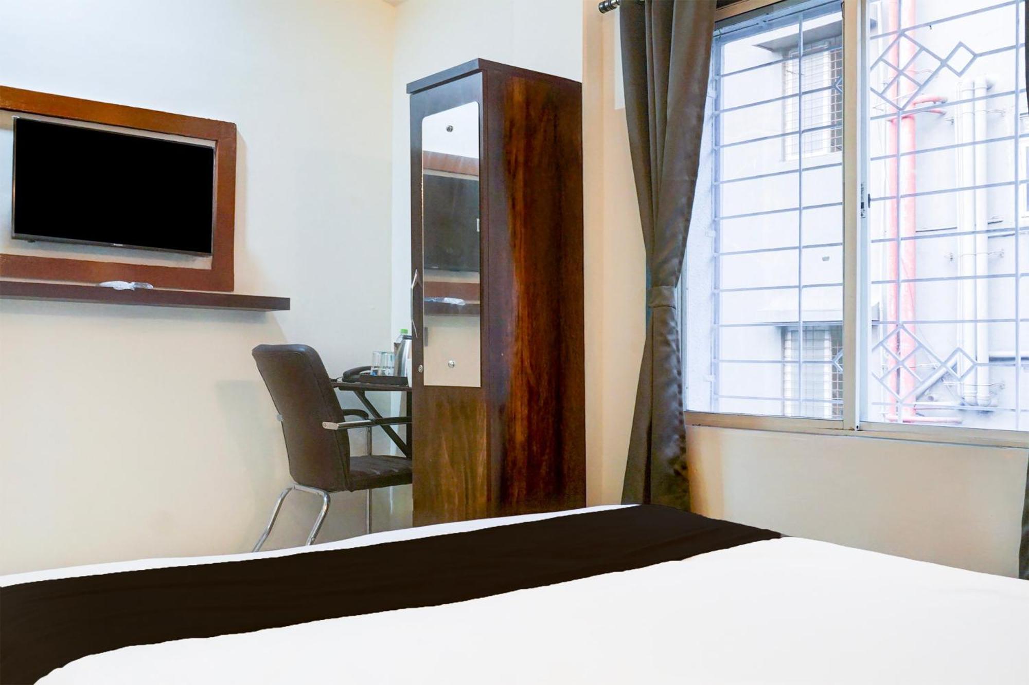 Hotel O The Highstreet Hometel Pune Exterior photo